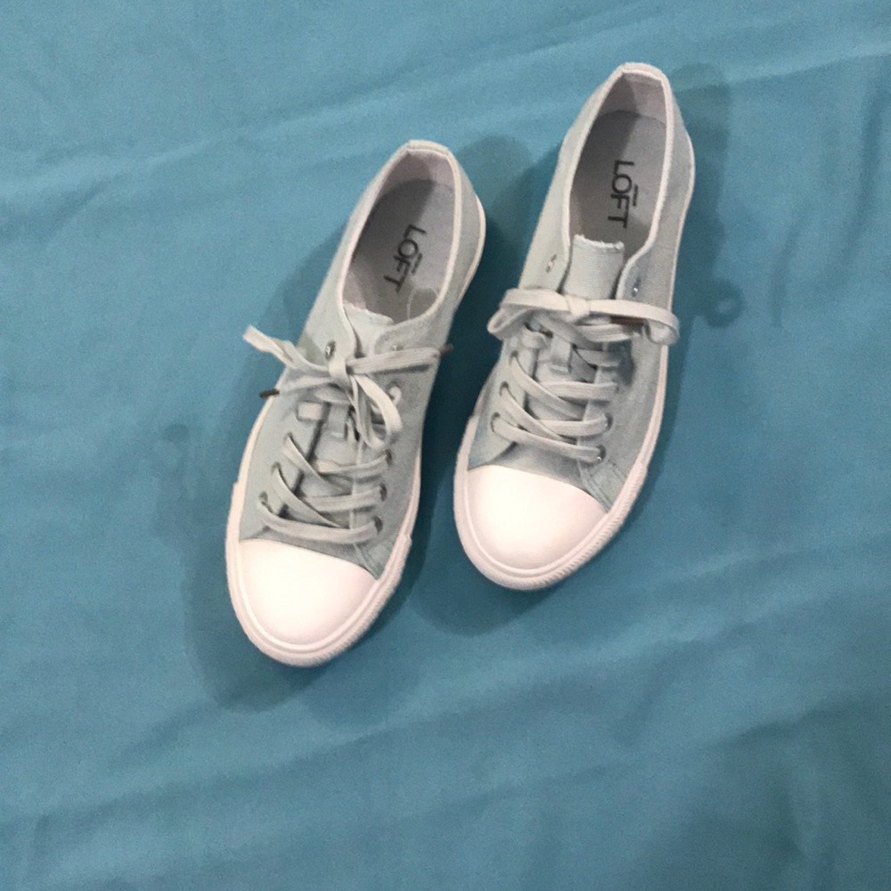 Loft Sneakers